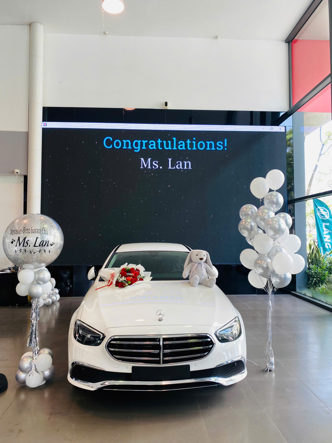 Một số khác hàng được bàn giao xe trong tháng 9 2025